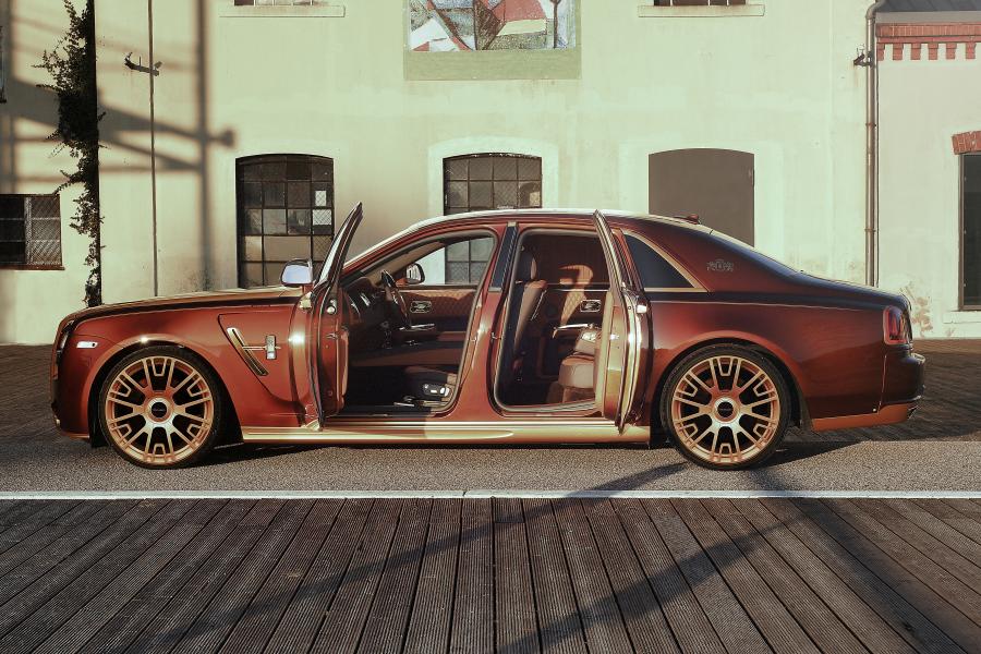  Rolls-Royce Ghost by Mansory 2014 года  (фото 3 из 5)